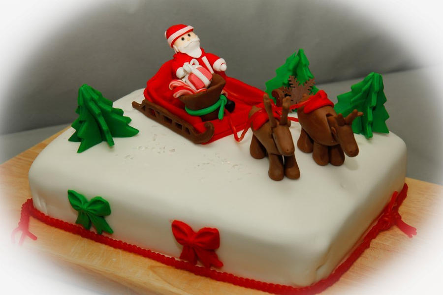 http://img06.deviantart.net/8b13/i/2011/363/d/c/merry_christmas_cake_by_nananie-d4kmv29.jpg