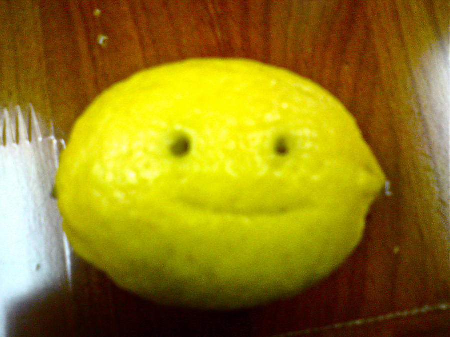 lemon_smile_by_suzu711.jpg