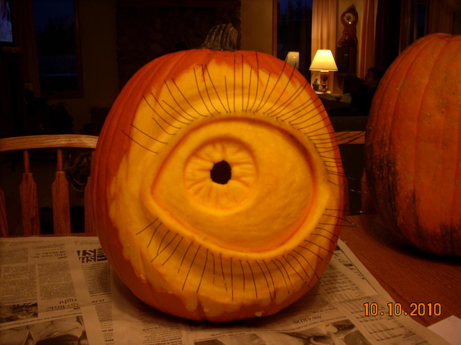 Eyeball Pumpkin by Svennah on DeviantArt